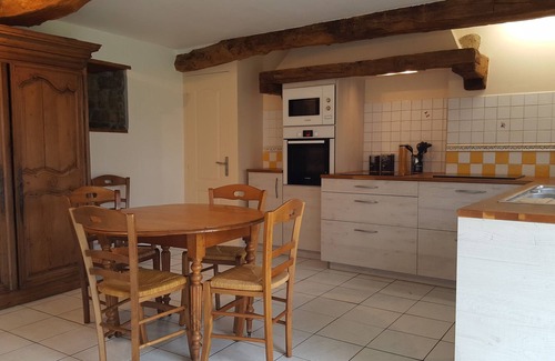 Sartilly-Baie-Bocage Cottage | Gite "Le Bocage" - sleeps 6 - rated 2 stars