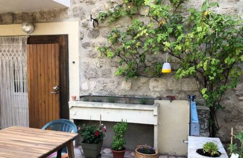 Reillanne House | Gite « Le Paradis de Salve »