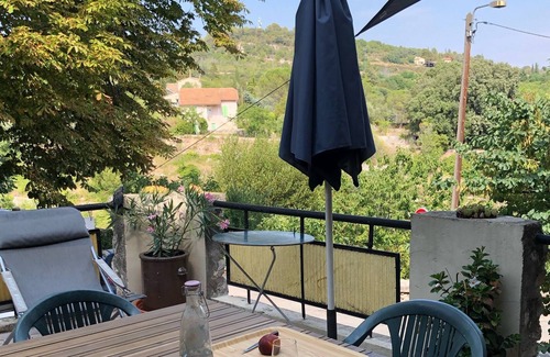 Reillanne House | Gite « Le Paradis de Salve »