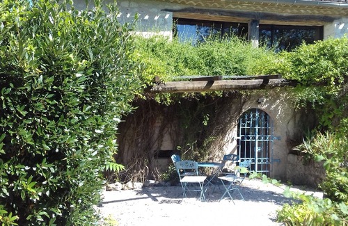 Touffailles Cottage | GITE " le romarin " en quercy swimming pool and tennis court