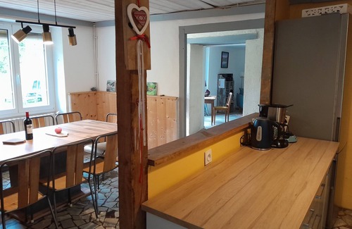 Beaudean House | Gite le Ruisseau 12 pers 7 chambres label Altamonta