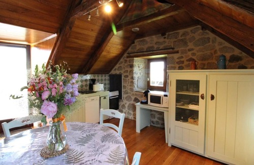 Leucamp Cottage | Gite Leucamp, 2 bedrooms, 3 persons