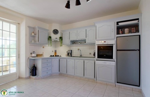 Sainte-Colombe House | Gite Moya - Sainte-colombe