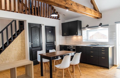 Ryes Other | Gîte on a farm with animals, near Arromanche-les-bains, 2 km from the sea
