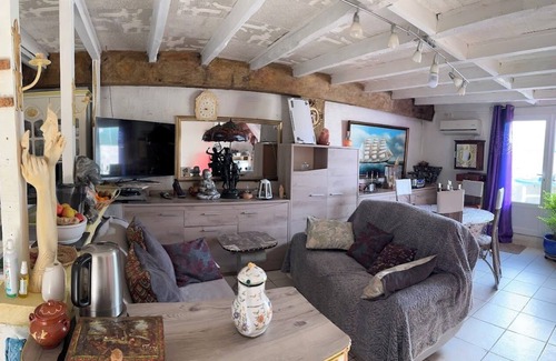 Payrac Villa | Gite on the rocamadour sarlat axis with heated swimming pool for 2 to 5 people