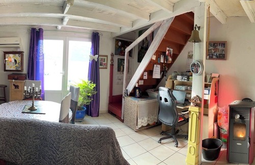 Payrac Villa | Gite on the rocamadour sarlat axis with heated swimming pool for 2 to 5 people