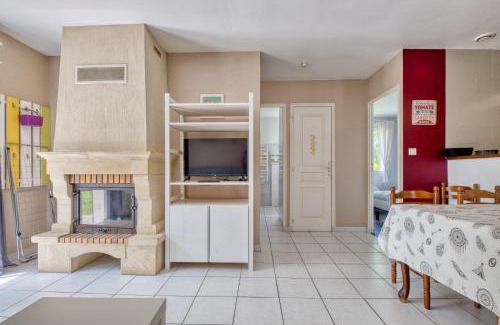 Salignac-Eyvignes House | Gite Orchidée