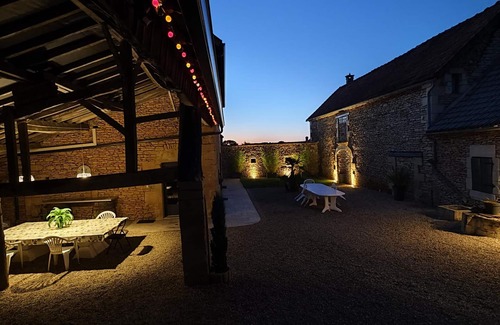 Saint-Crepin-et-Carlucet Cottage | Gite Saint-Crépin-et-Carlucet, 4 bedrooms, 10 persons