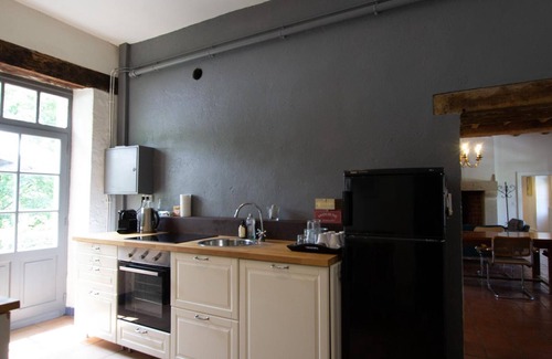 Saint-Medard-d'Excideuil Cottage | Gite Saint-Médard-d'Excideuil, 6 bedrooms, 12 persons