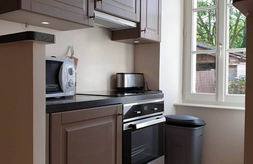 Theuville Cottage | Gite Theuville, 2 bedrooms, 4 persons