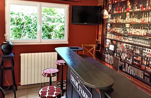 Vibeuf House | Gite Vibeuf, 5 bedrooms, 12 persons