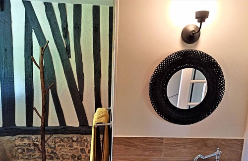 Vibeuf House | Gite Vibeuf, 5 bedrooms, 12 persons