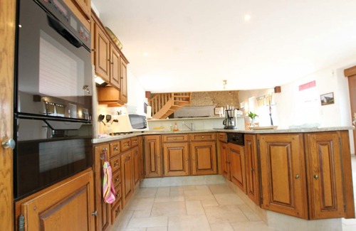 Villedieu-les-Poeles-Rouffigny Cottage | Gite Villedieu-les-Poêles, 3 bedrooms, 8 persons