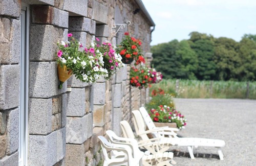 Villedieu-les-Poeles-Rouffigny Cottage | Gite Villedieu-les-Poêles, 3 bedrooms, 8 persons