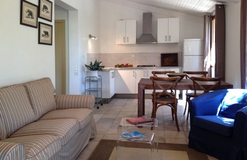 Buis-les-Baronnies House | Gite with pool and view of Rocher Saint Julien