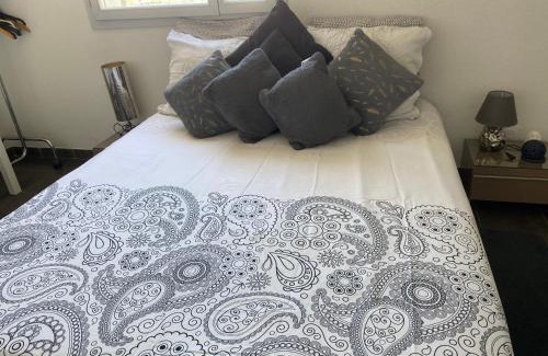 Euromed - La Joliette Apartment | GK2night, appartement avec parking sous sol gratuit