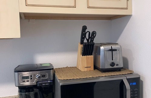 North Sebago Cottage | Glamorous cottage-glamping at Sebago Lake