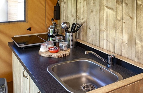 Uden House | Glamping 2=person safari tent