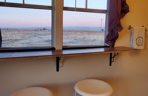 Santa Margarita Cabin | Glamping in the Carrizo Plains
