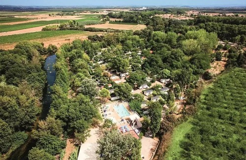 Mirepeisset House | Glamping Lodge PREMIUM RIVER 27m² - 2 bedrooms - TV - air conditioning - covered terrace - river view - sleeps 4