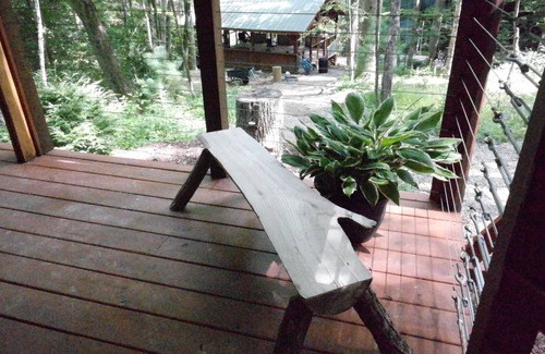 Apple Ridge RV Rental | Glamping Nearby Blowing Rock