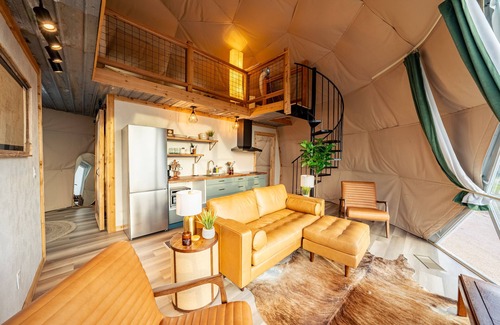 Oatmeal Resort | Glamping @ The Refuge-Reconnect with nature!