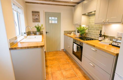 Beaumaris House | Glan Y Mor