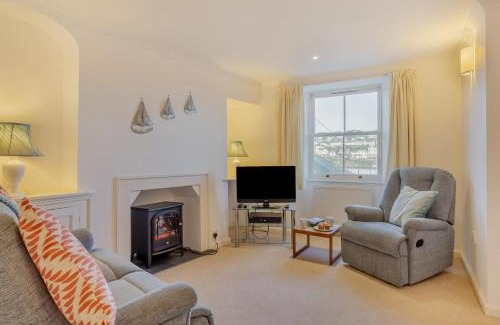 Polruan Apartment | Glanmor South