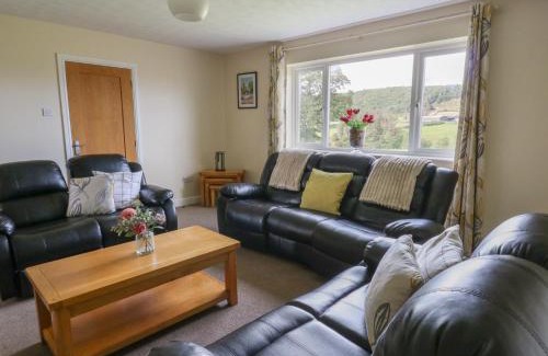 St Harmon House | Glanyrafon Bungalow