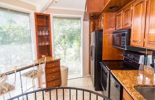 Village of Four Seasons Villa | Glass Octagon/Waterfront Villa/Lake of Ozark