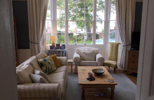 Walmer Bed & Breakfast | Glebe House
