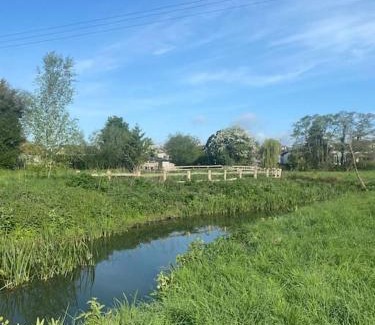 Gillingham House | Glen Erin Hut