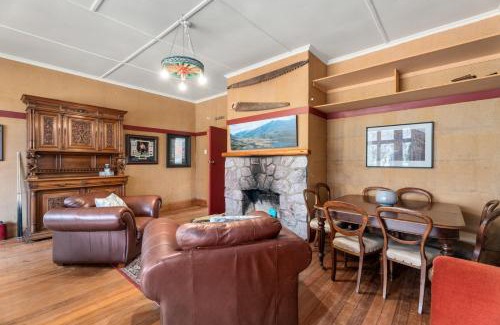 Wanaka House | Glendhu Station Homestead - Glendhu Bay Home