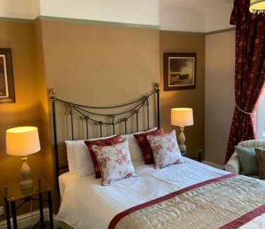 Minehead House | Glendower House