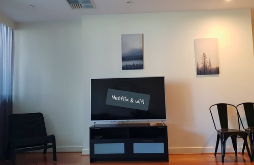 Glenelg Apartment | Glenelg Getaway apartment