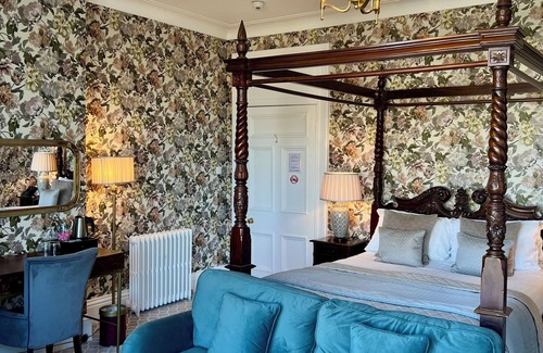 Edzell Hotel | Glenesk