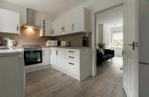 Tollcross House | Glenisla House