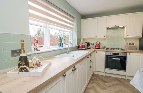 Thornton Dale House | GLENRAE, with a garden in Thornton-Le-Dale