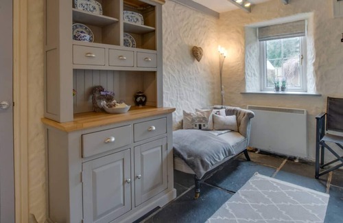 Llangennith House | Glenview in the beautiful Swansea