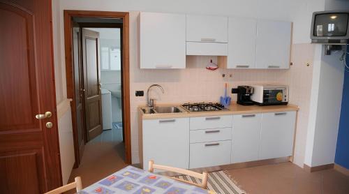 Cenesi Apartment | Gli Angeli Nonna Erminia e Vittorio