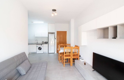 Canet de Berenguer Apartment | Global Properties: Apartment with large terrace in Canet Beach