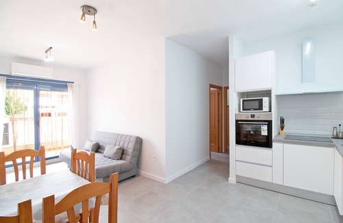 Canet de Berenguer Apartment | Global Properties: Apartment with large terrace in Canet Beach