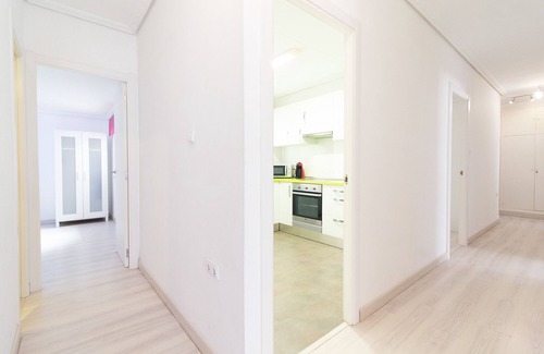 Sagunto Apartment | Global Properties: 4-bedroom apartment 100 m from the beach