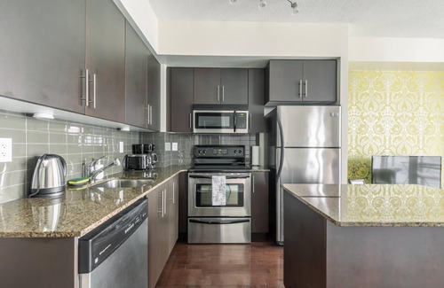 Downtown Toronto Condo | GLOBALSTAY. Classic 2Bd Apartment in Downtown with a Balcony