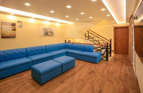 Mirbat Villa | Gloria Villa