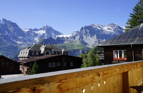 Murren Ski Chalet | Glorious Luxury Summer holiday home or ski Chalet in Murren - 5 star rating