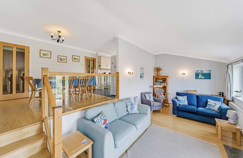 Noss Mayo House | Glorious River Views from this dog friendly 3 bed house in Noss Mayo