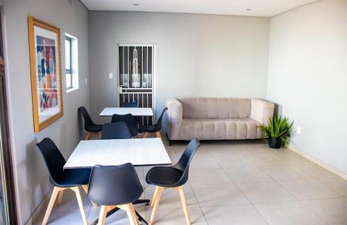 Centurion House | Glowti Event & Guest House