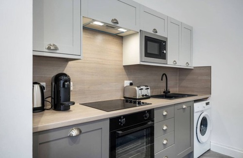 Alexandria Apartment | Gorgeous and cosy 1 bed apartment