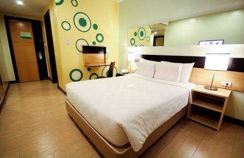 Liberation Hotel | Go Hotels Iloilo